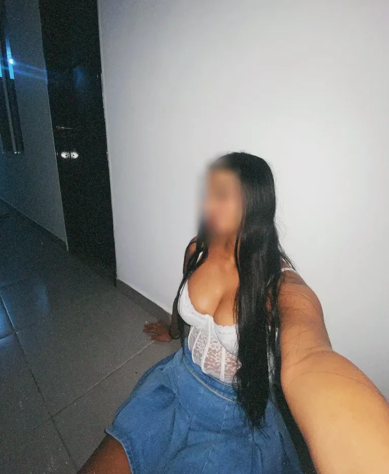 Carina, 20